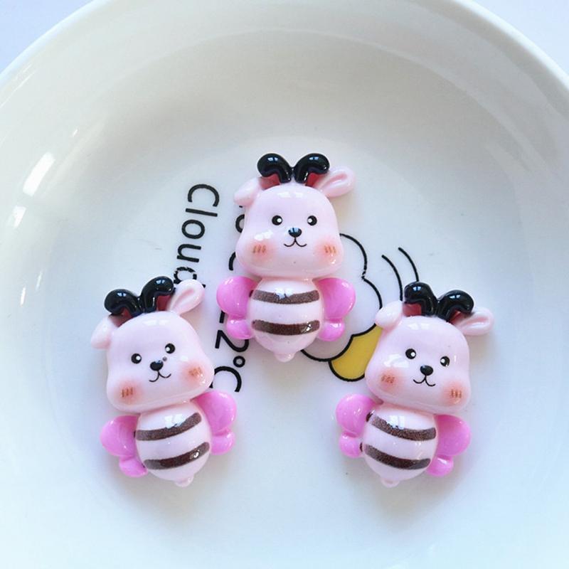 10 Pcs New Cute Cartoon Cat Bear Pig Bee Series Flat Back Resin Scrapbooking DIY Jewelry Hairpin Craft Decoration Accessorie