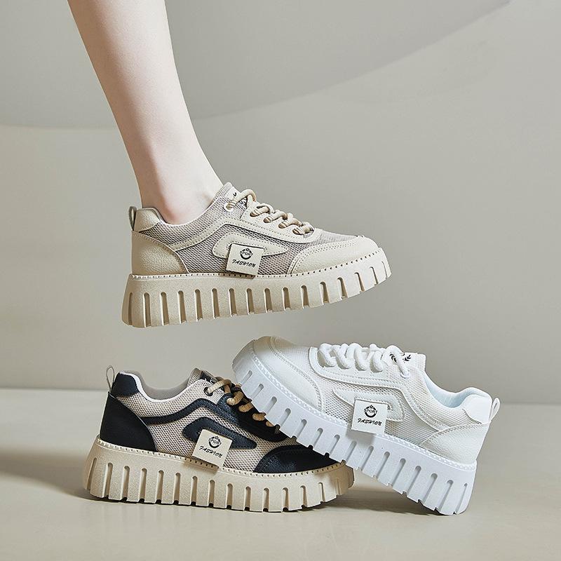 New Summer White Shoes for Female Students' Height-enhancing Breathable Sports Shoes Trendy Casual Shoes