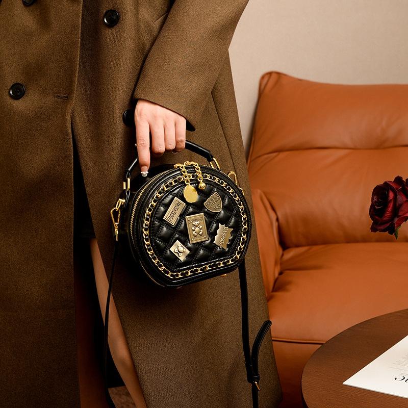 Xiaoxiangfeng Tasche 2025 neue koreanische Version Mode personalisiertes Splicing Trend Einzel-Schulter Damen Umhänge kleine runde Tasche