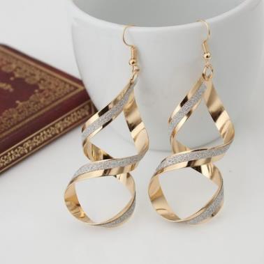 Fashion Punk Gold Silver Color Metal Spiral Earrings For Women Long Wave Dangle Drop Earings Statement Jewelry Oorbellen