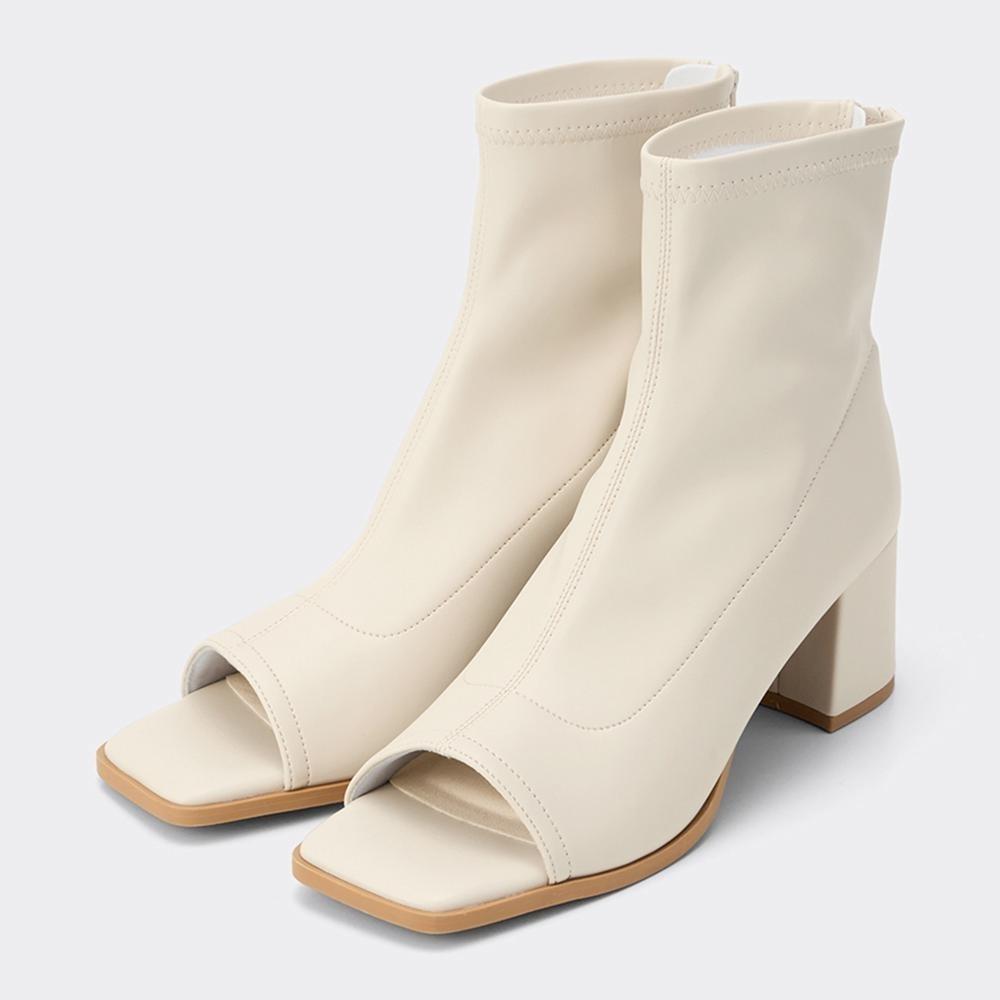 

GU by Uniqlo ultra stretch open toe boots