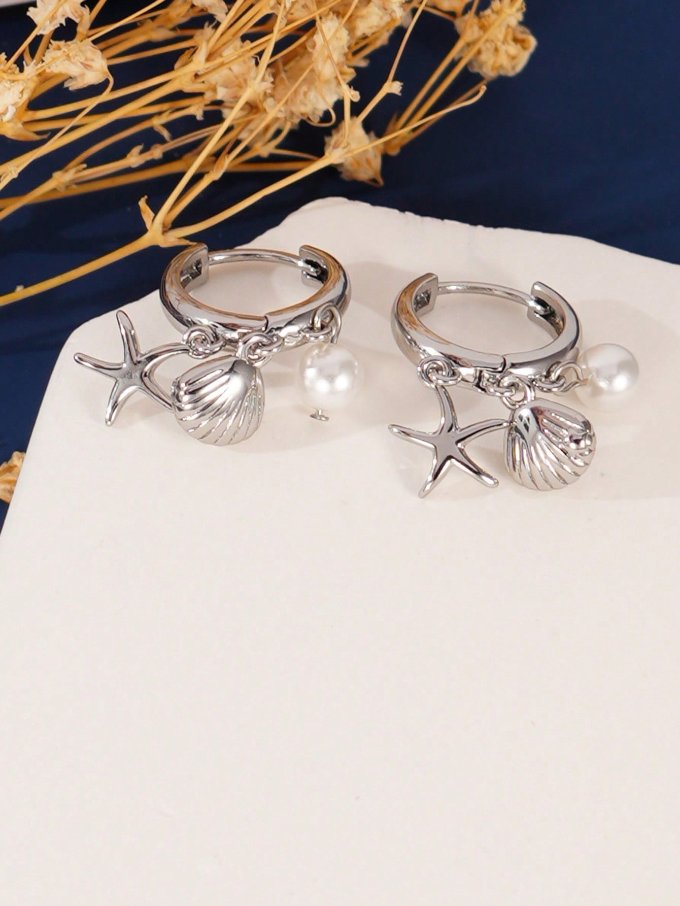 

1 Pair Elegant Minimal Starfish, Shell, Faux Pearl Dangle Earrings, Suitable For Women To Wear In Summer Beach Vacation & Party one-size