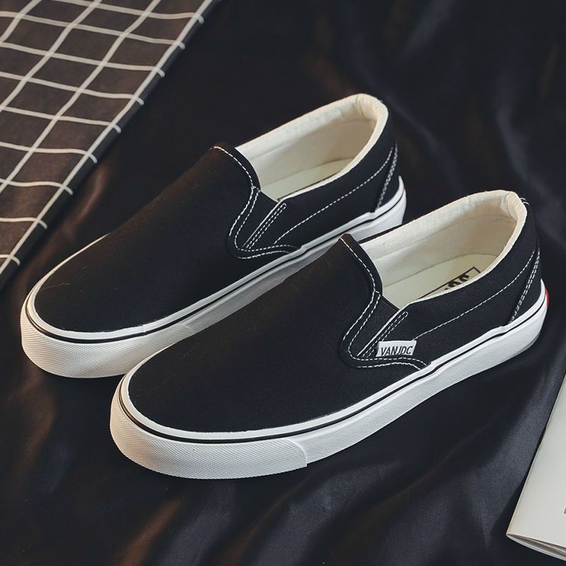 

Lazy shoes, women s retro low-top little white shoes, one pedal, Korean version of versatile solid-color loafers, breathable student tide 35 чорний