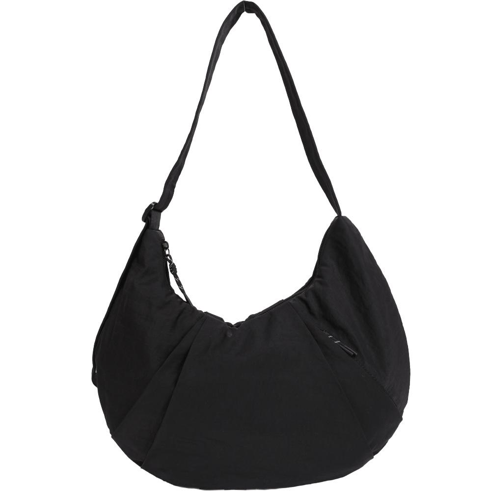 Unisex Nylon Crossbody Bag - Large Capacity, Sports Style, Cycling-Friendly Dumpling Design