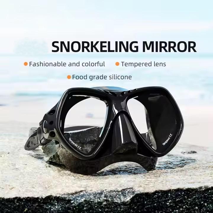Fashionable and Colorful Snorkeling Mirror Mask Food Grade Silicone Diving Mask  Tempered DoubleLens Diving Goggles for Adults