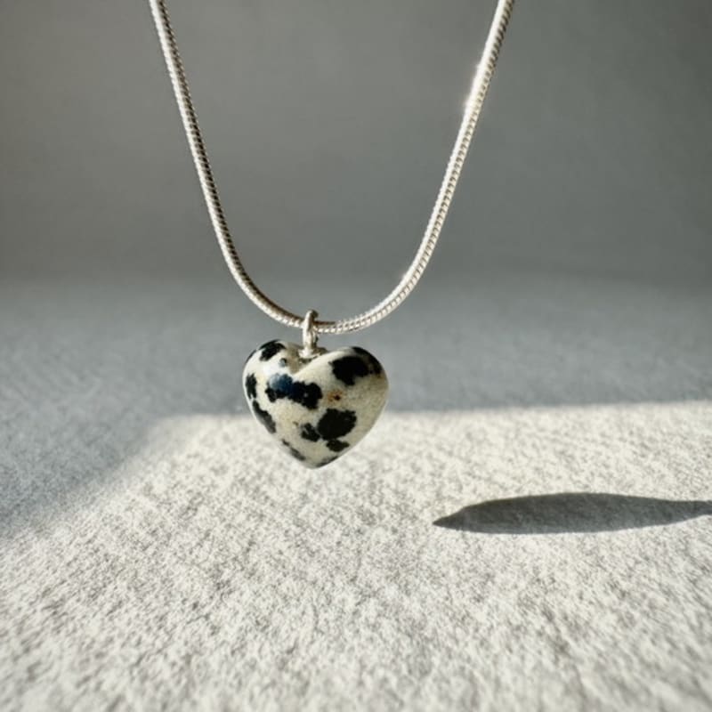 

SUZURAN stoned heart neckalce_dalmatian jasper Dalmatian jasper heart stone necklace 40cm