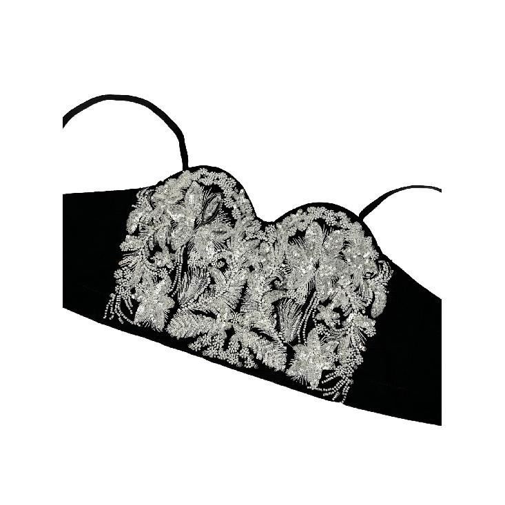 Korsetai, madingi ir elegantiški moteriški drabužiai