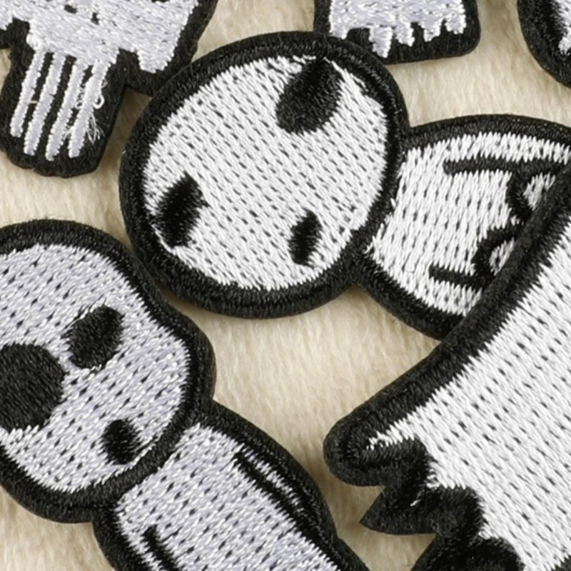 7 Pcs Cartoon Alien Head Embroidered Patches Iron On Patches Lovely Clothing Patches Sewing Patches for Clothes Bag