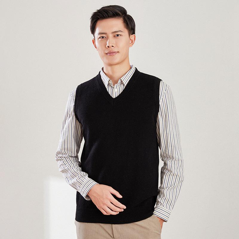 Men's Loose Fit Wool Crew Neck Sweater Vest - Sleeveless Pullover for Spring & Autumn