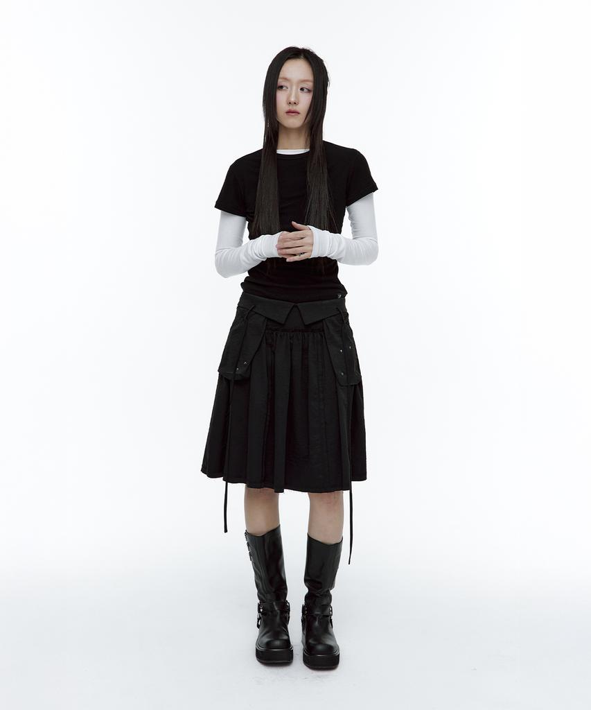 Rough Neck Out-Pocket Pleated Skirt Black