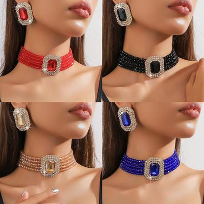 Luxuriöses mehrlagiges Kristallglas geometrisches Rechteck Choker Halskette und Ohrring Set