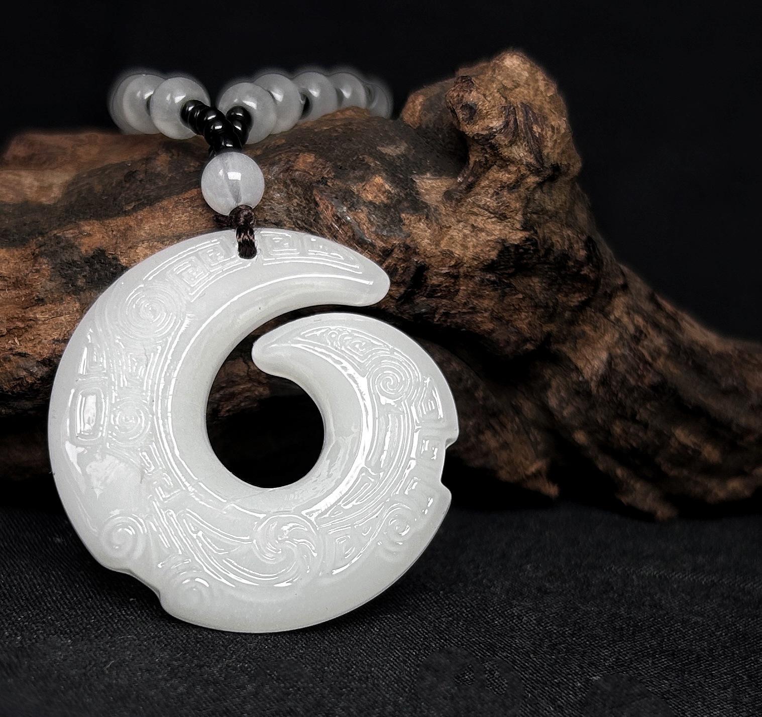 Exquisite Obsidian & White Jade Unisex Pendant Necklace