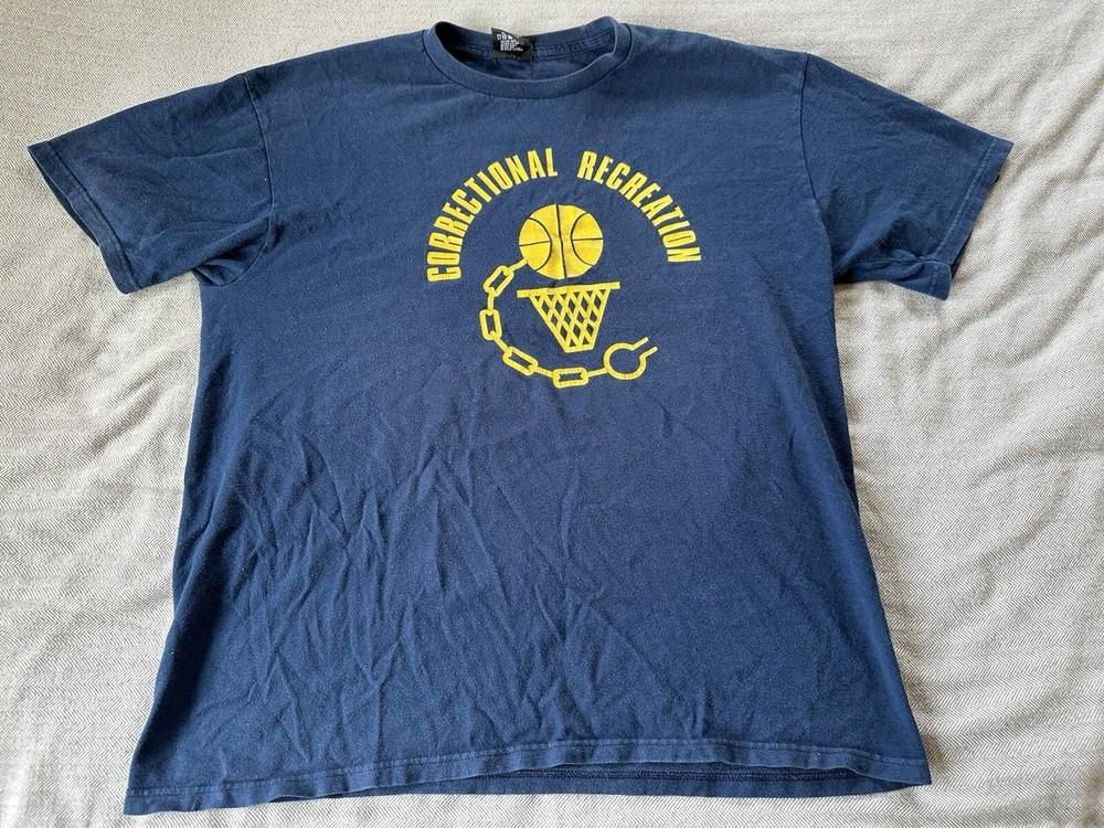Undefeated Short Sleeve  Mens L Navy Blue Vintage Y2K Streetwear Sports Unisex T-Shirt XXXL