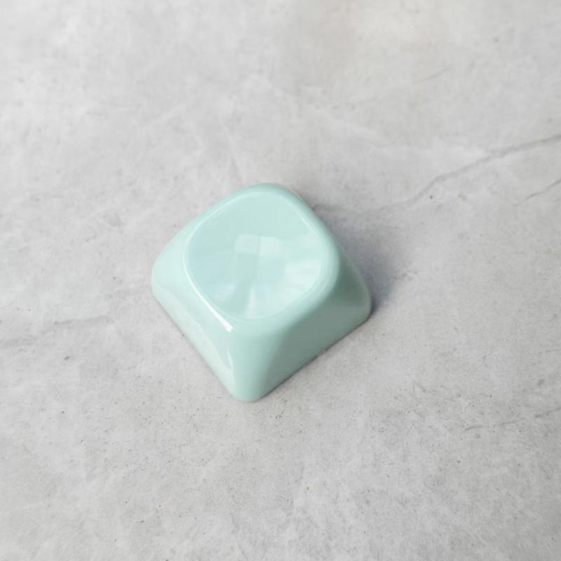 Rainbow PBT Keycaps with Mirror Polishing MOA Profile for Mechanical Keyboards Ensuring Longevity and Anti Fade Performances