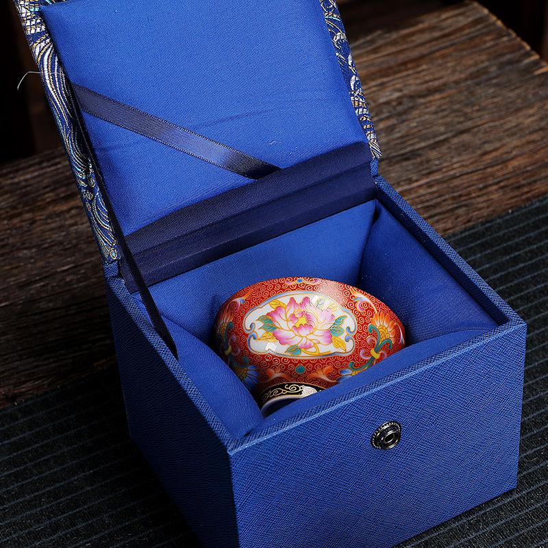 Ceramic Enamel Color Tasting Single Blue and White Douli Japanese Style Filigree Tea Bowl Kung Fu Master Cup Gift Bo