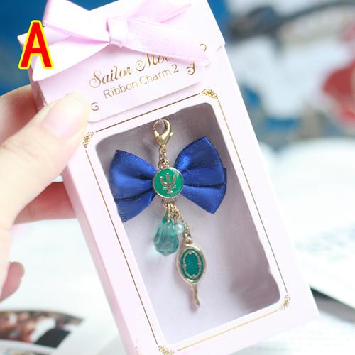 Bandai Gashapon Sailor Moon Transformer Magic Wand Box Egg Mobile Phone Chain Pendant Pendant Figure Playthings