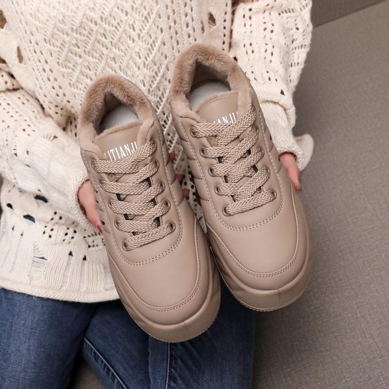 Winter new commuter bread shoes casual soft-soled platform shoes non-slip and comfortable piled thickened warm and snowproof cotton shoes