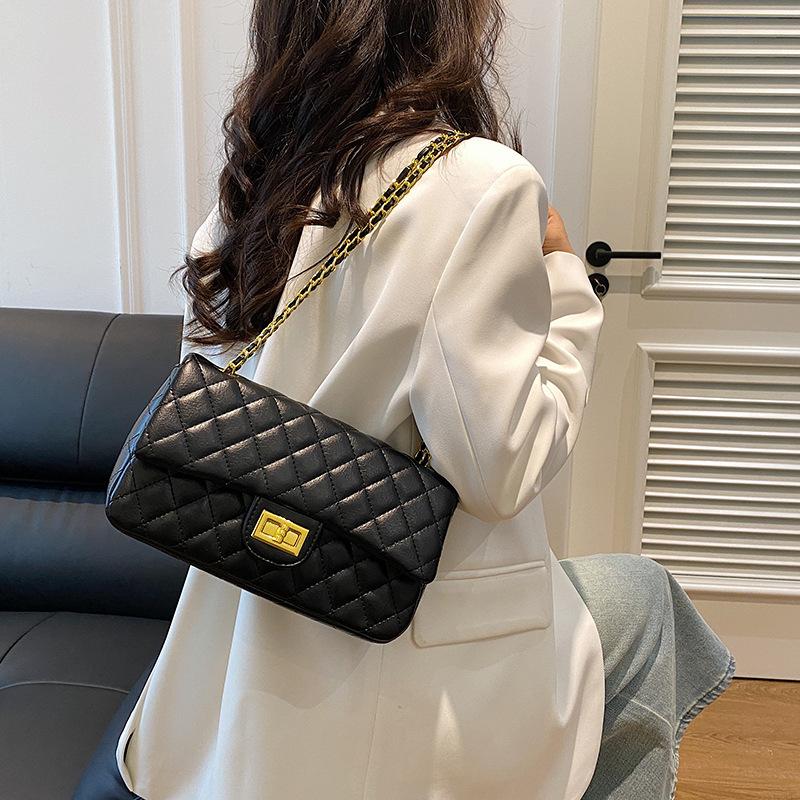 Autumn New Women's Bag Fashion Diamond Lock Chain Bag Single Shoulder Oblique Span Bag