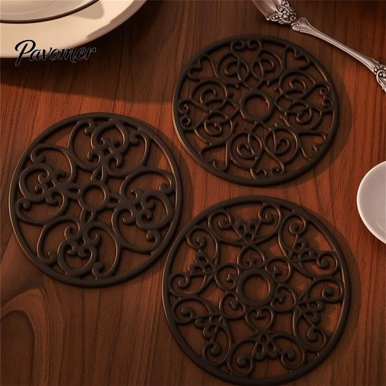 Easy to Clean Hanging Coaster 3Pcs Heat Resistant Silicone Trivet Mats for Hot Dishes, Non-Slip Flexible Kitchen Coasters Retro Hollow Pattern