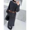 Versatile Casual Fashion Set: Autumn/Winter Slimming Knit Outfit for Date or Commute