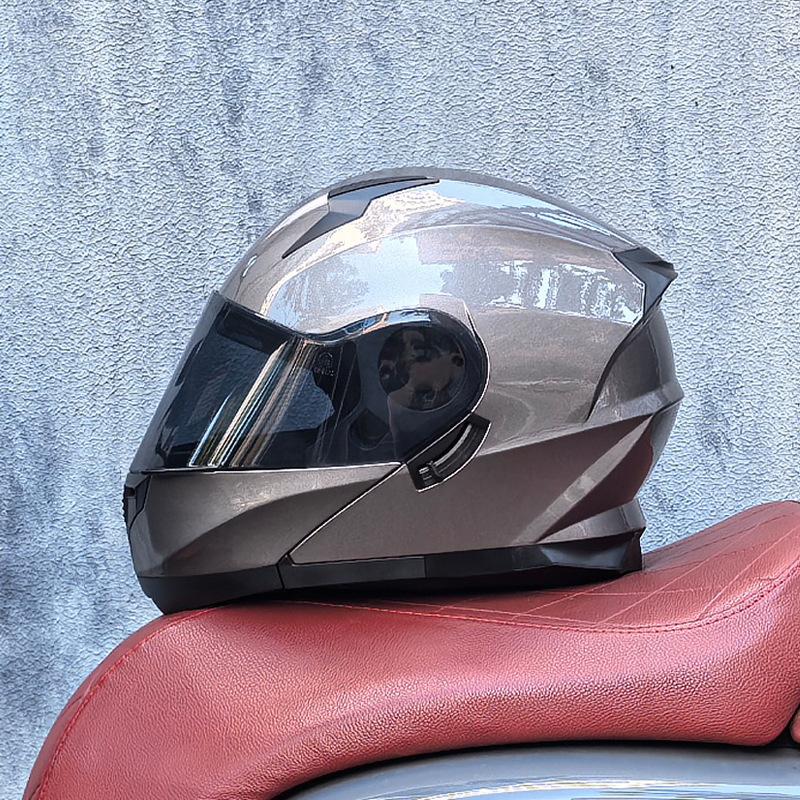 Motorcycle peeling helmets men's and women's helmets four seasons locomotive travel half helmets four seasons universal
