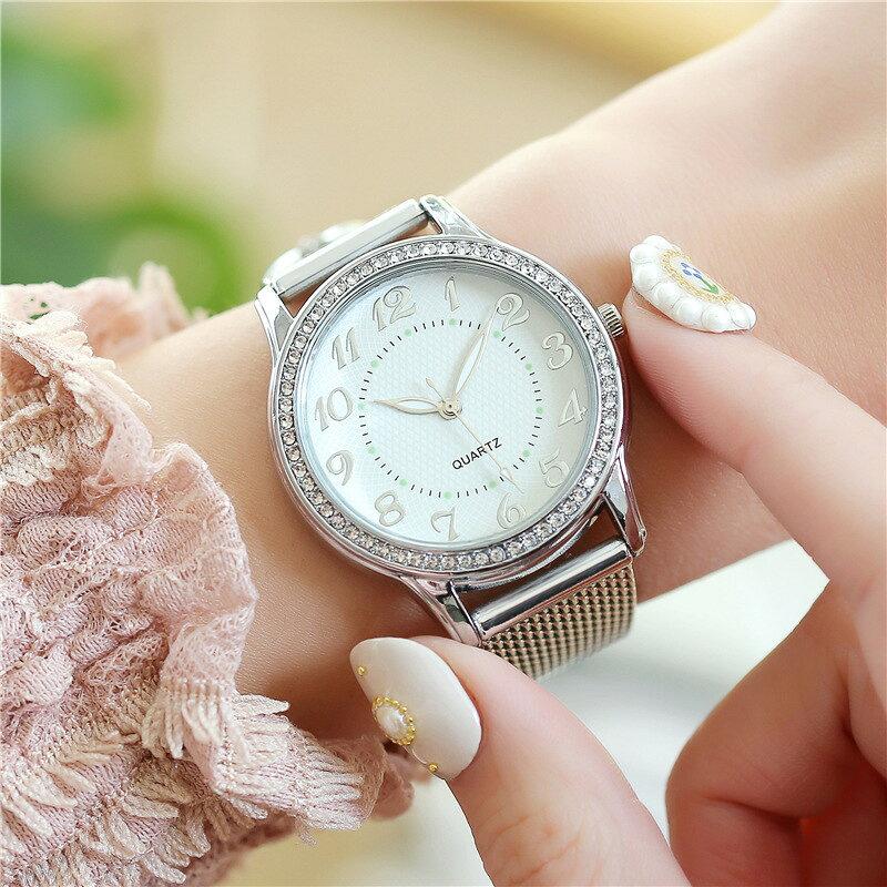 Free Shipping Wristwatch List Watch Ladies Quartz Analog Round Circular Rhinestone Womens Night Glow Shines Dark Gold Color Silver Elegant Stylish Day