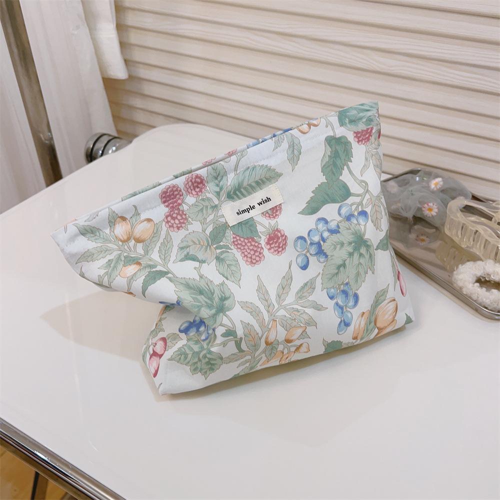 Fresh and Simple Floral Cotton Cloth Small Square Bag Cosmetic Bag Pure Cotton Zipper Liner Bag Clutch Bag