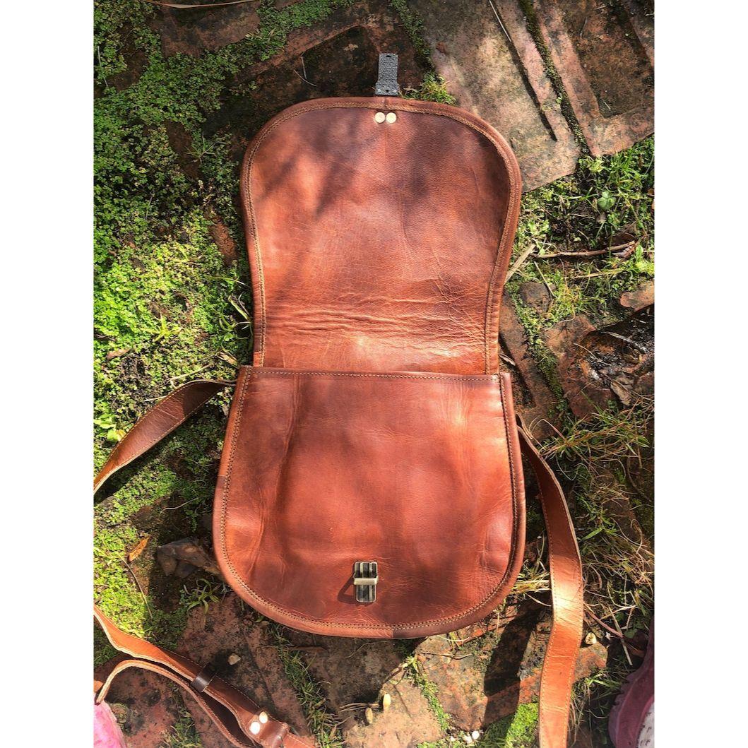 Коричневая кожаная седельная сумка среднего размера — фото 7