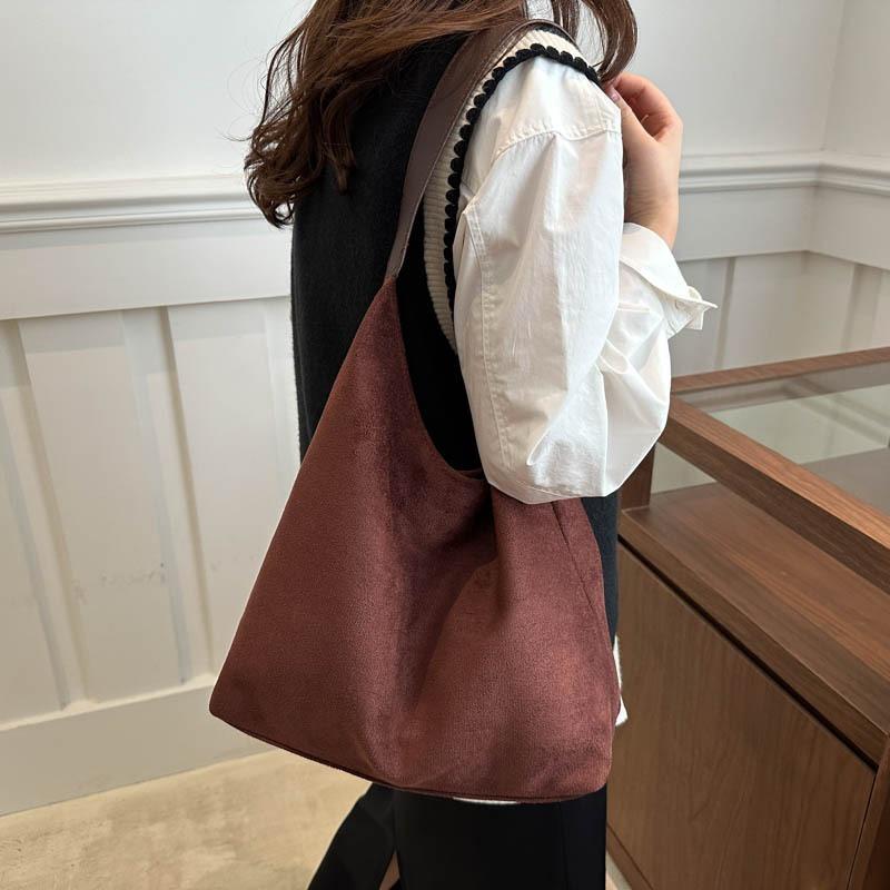 New Fashion Niche Personalized Armpit Bag Large Capacity Leisure Commuter Tote Bag Retro Simple Shoulder Women's Bag