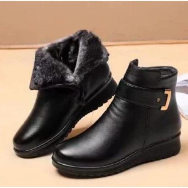 New Winter Fleece and Thickened Flat Ankle Boots for Women As Well As Warm Boots Elderly Boots