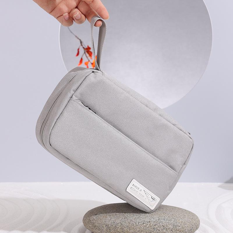Beilian Portable Hanging Wash Bag & Cosmetic Organizer
