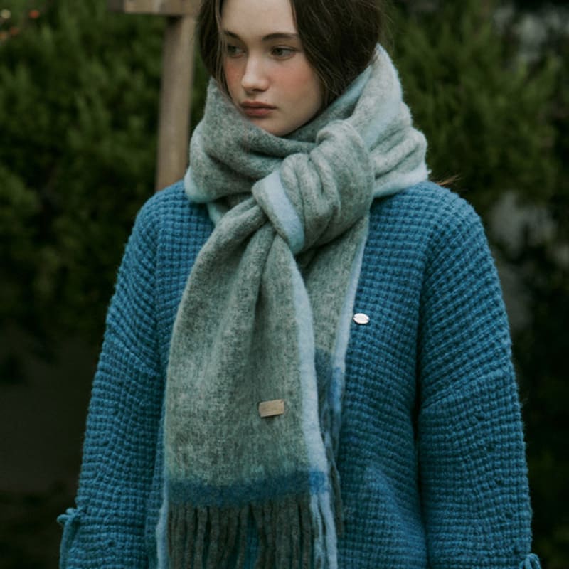 

ADAUL Side line multi hairy long muffler - 2color Multi blue