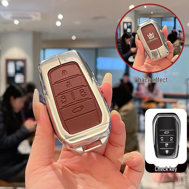 14th Gen Toyota Crown High-Grade Metal & Leather Key Case with Special Buckle