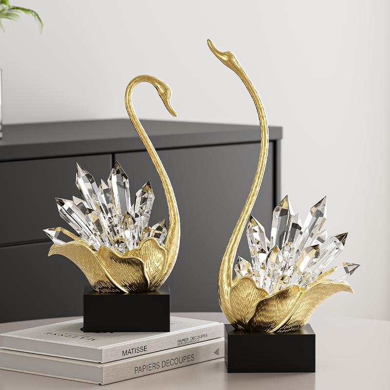 Gilded Crystal Swan Sculpture Two Piece Set Creative Artwork Ornaments Golden Swan Desk Decoration Modern Home Decor Accessories