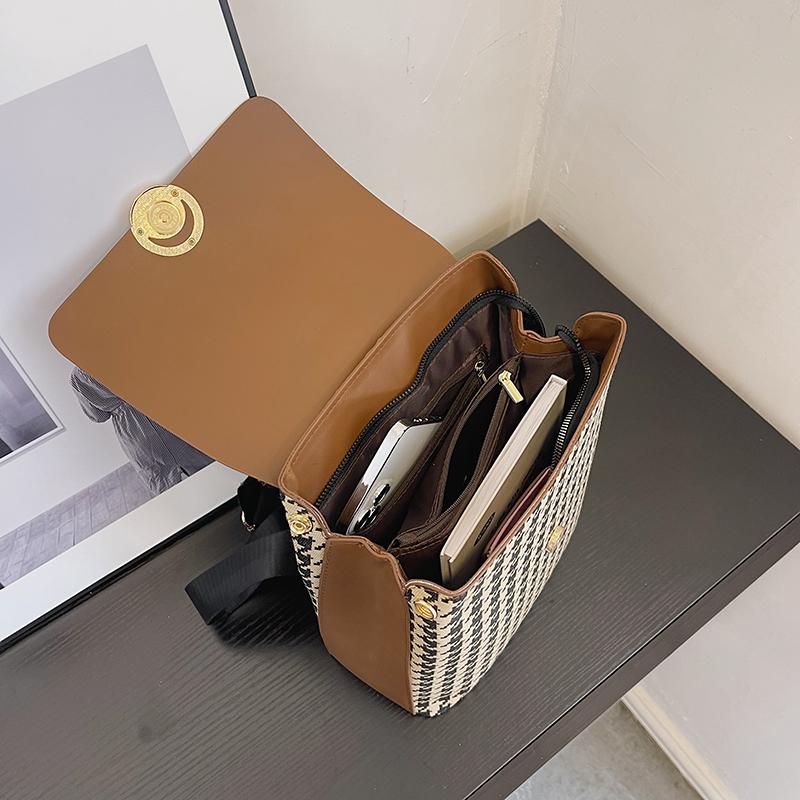 Plaid Commuter Backpack Female Desinvolte New Soft Leather Large Capacity Fashion All-Match Backpack