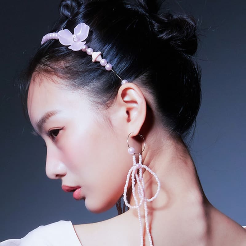 LOVUEE Pink Seed Angel Earrings