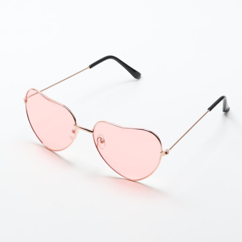 Korean Style Retro Peach Heart Sunglasses with Ocean Lens - Unisex Fashionable Heart-Shaped Eyewear