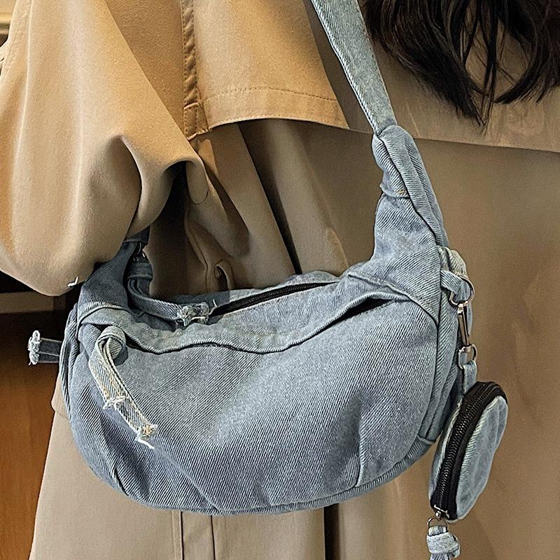 Large capacity denim bag women's autumn new casual messenger bag college students commuting tote bag