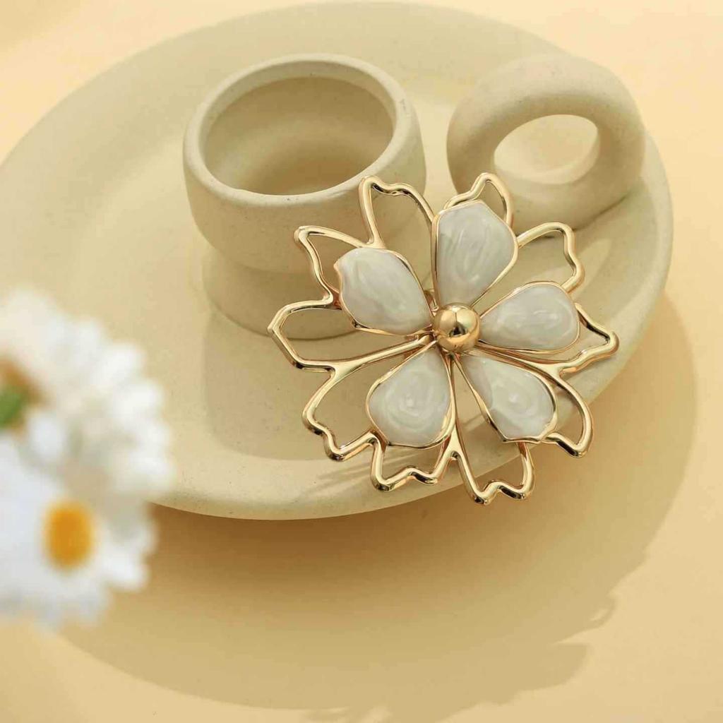 Hot-selling new dripping oil elegant and sweet lotus double-layer hollow three-dimensional flower ring bracelet stud earrings necklace