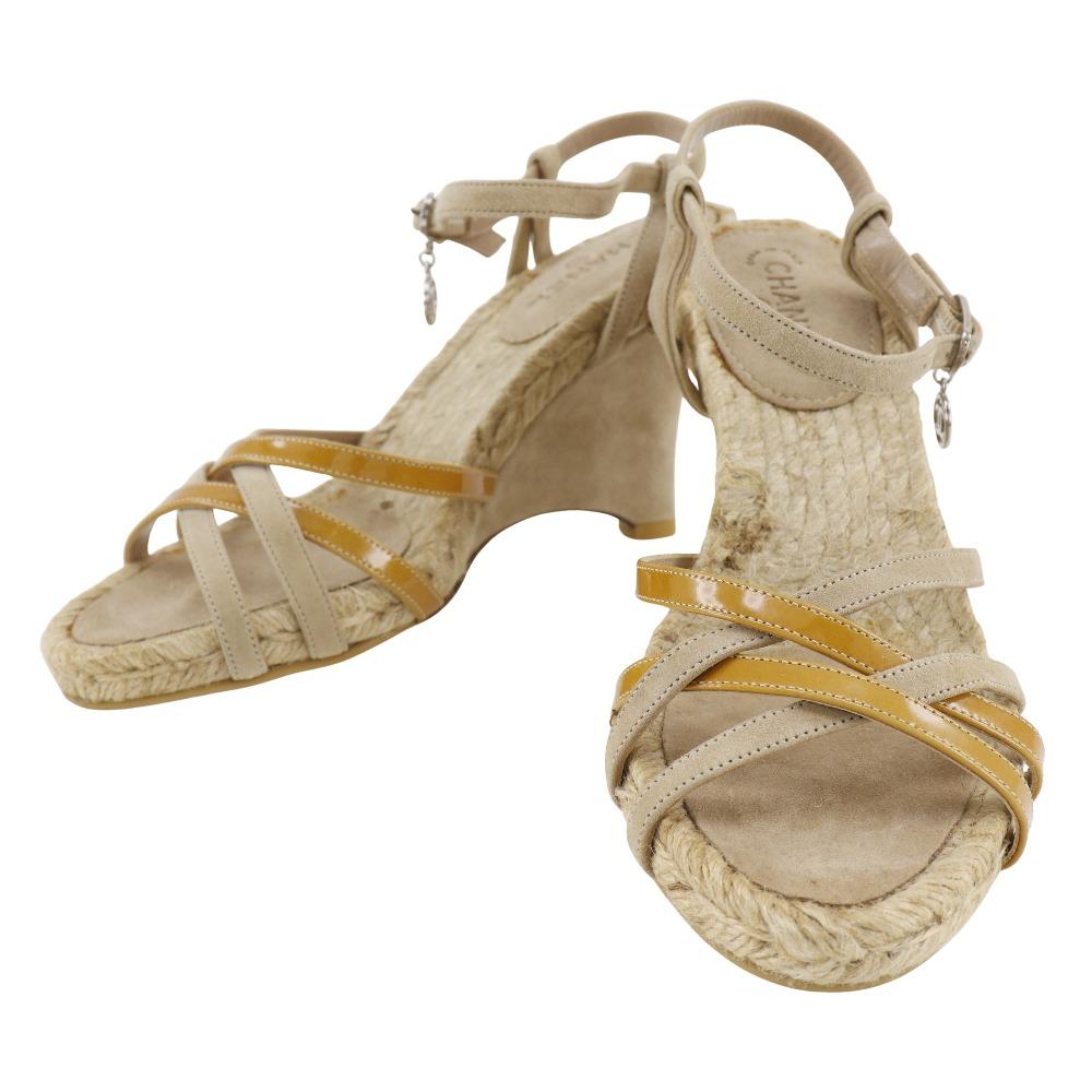 

CHANEL COCO Mark charm Sandals Wedge sole beige Suede/enamel Women Used
