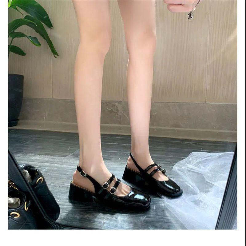 French Bag Head Sandals Women's Summer 2025 New Square Head Thick Heel Empty Single Shoes Retro Double Breasted Mary Jane Sandals