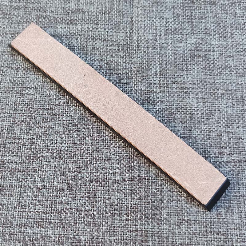 

Полировальный ремень для ножа Кожаный ремень для стропания Статья для правки ножа Точилка для ножа Шлифовка бритвы Полировальная паста Составная паста для заточки A