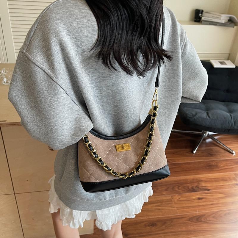 Rhombus Chain Underarm Bag Women's New Line Shoulder Messenger Bag Versatile Dumpling Bag