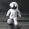 Ungiftig 3 Stück Astronautenfigur Statue Figur Raumfahrer Skulptur Lernspielzeug Schreibtisch Heimdekoration Astronautenmodell Für Kinder Geschenke