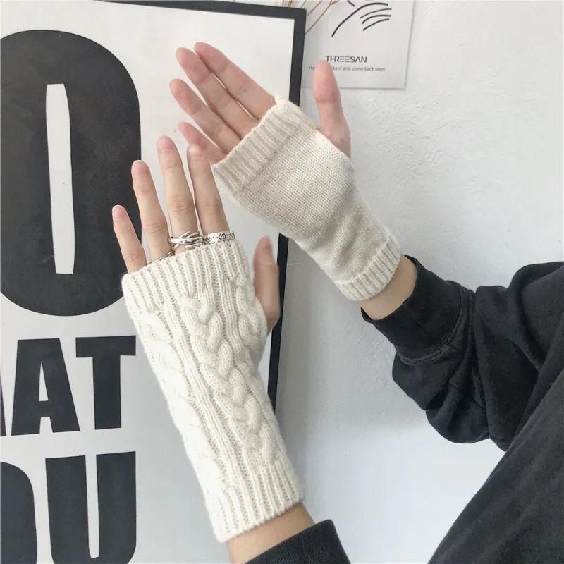 New Style Women Female Girl Mittens Knitted Arm Half Finger Warm Winter Mittens Soft Warm Mitten Women Guante for Write