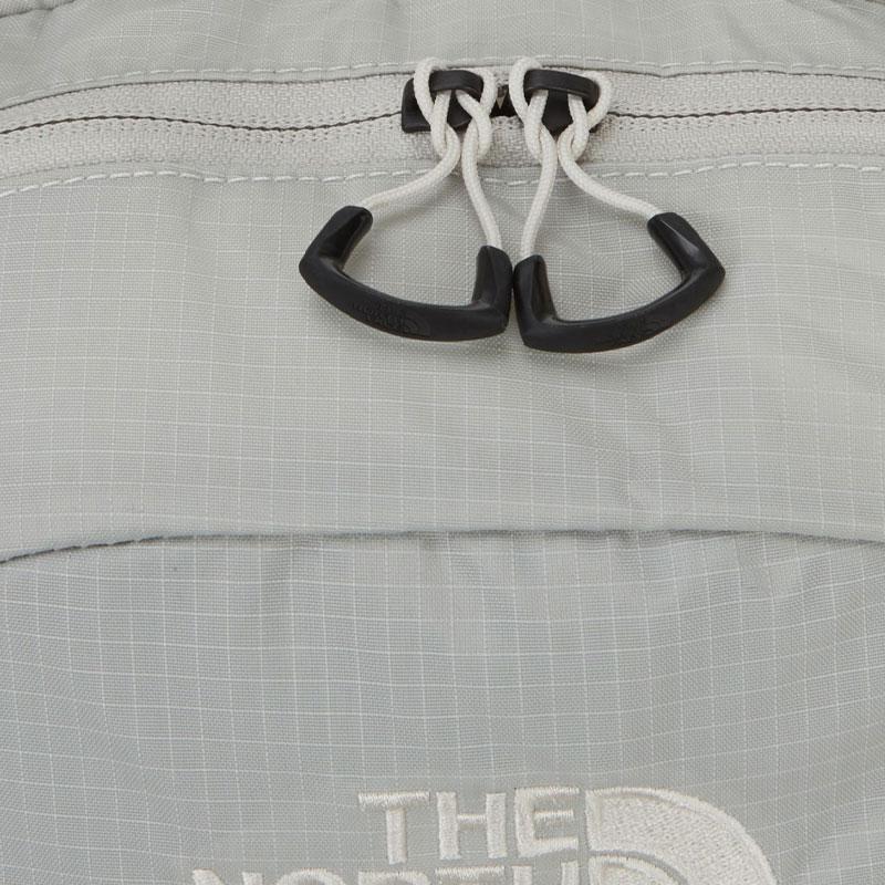 The North Face Logo Fashion Versatile Nylon Backpack Outdoor Bag Unisex backpack Gray NM2SR32C