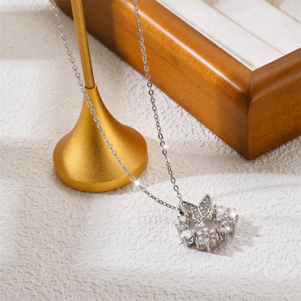 Simple Fashion Titanium Steel Women's Necklace - Non-fading, Luxurious, Versatile, Korean Style Clavicle Chain