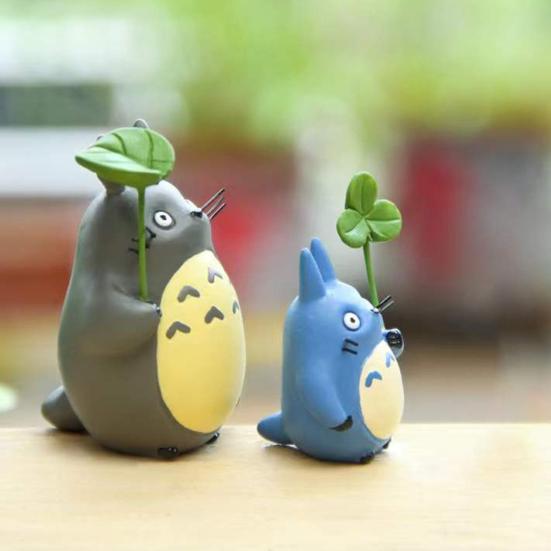 Aquarium Dekoration Lebendige Farbecht Aquarium Landschaftsbau PVC Anime Figur Miyazaki Katze mit Blatt