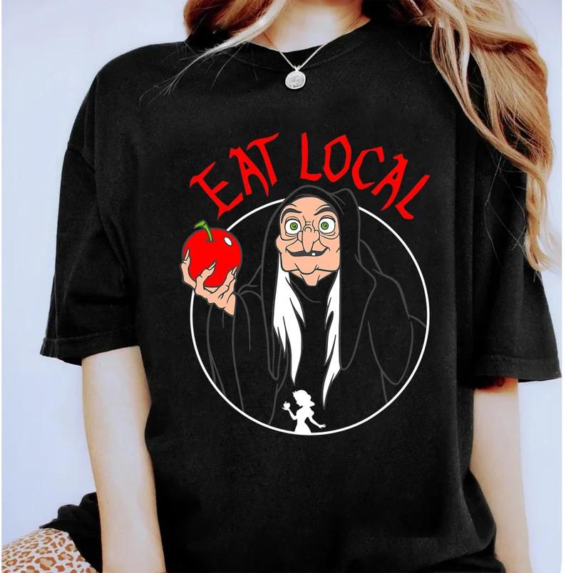 Дисней Белоснежка Злая Королева Яблоко Съесть Местная Черная Футболка Размер S - 5XL Унисекс Футболка XXXXL