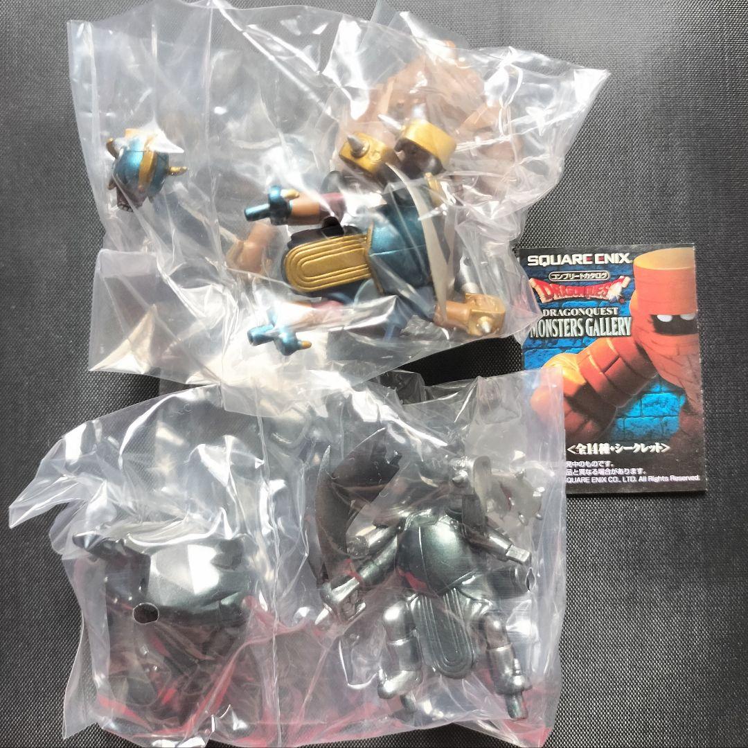 

[Б/У] Dragon Quest Monsters Gallery Костяной боец 2 типа фигурок